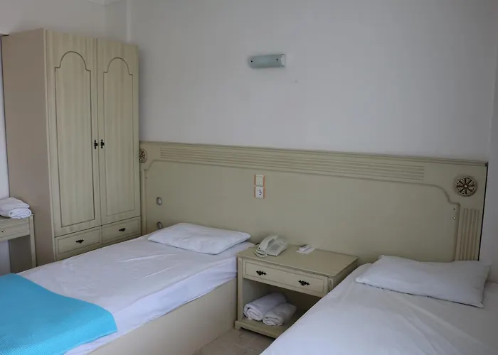 Economy Room